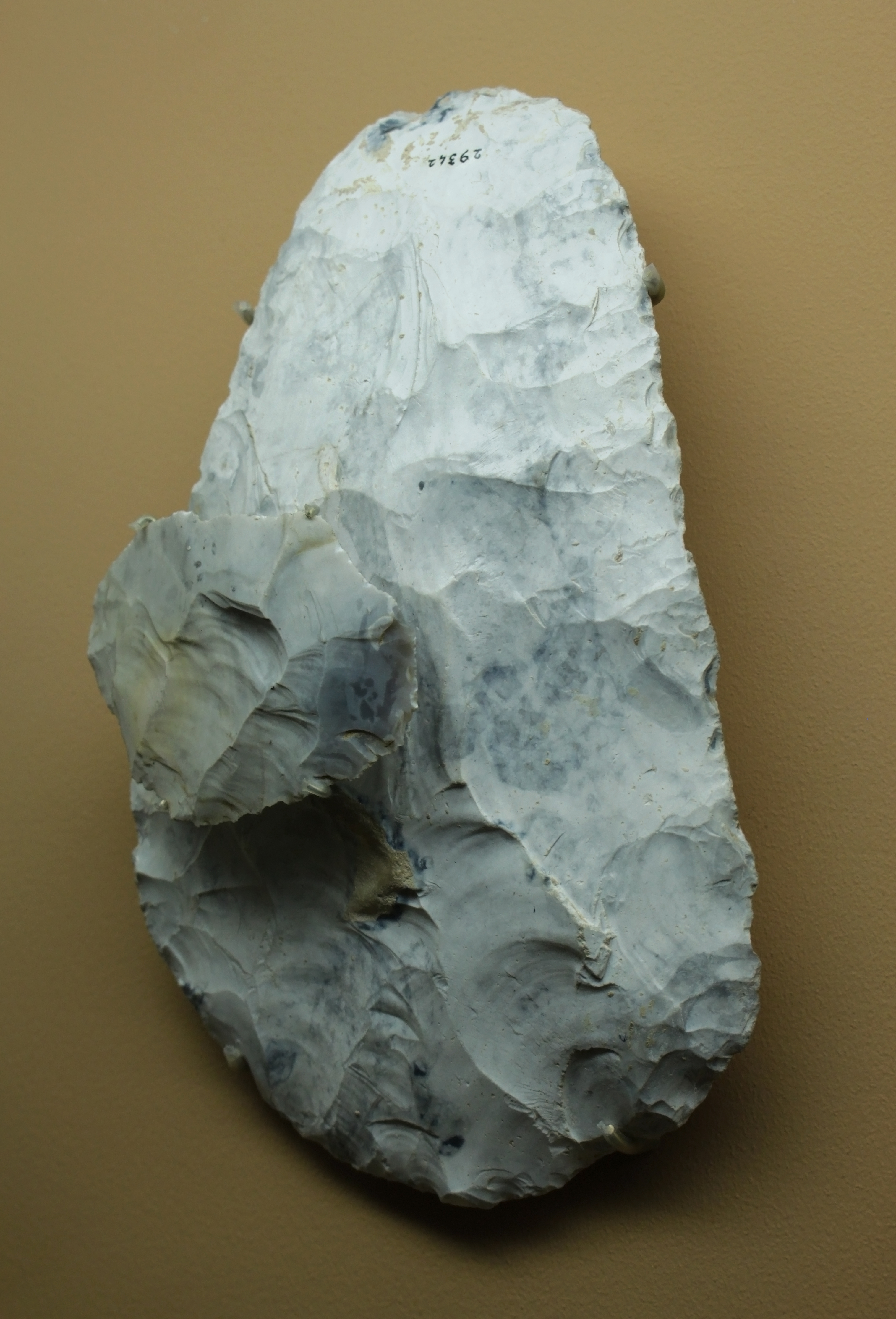 Biface préhistorique